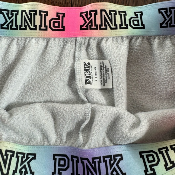 Victoria Secret PINK shorties - Picture 4 of 7